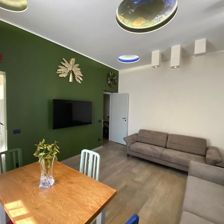Ferienwohnung Mondo Vacanze Savona Exterior foto