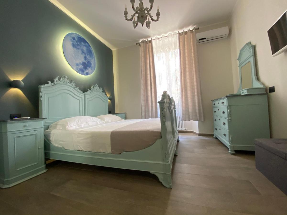 Ferienwohnung Mondo Vacanze Savona Exterior foto