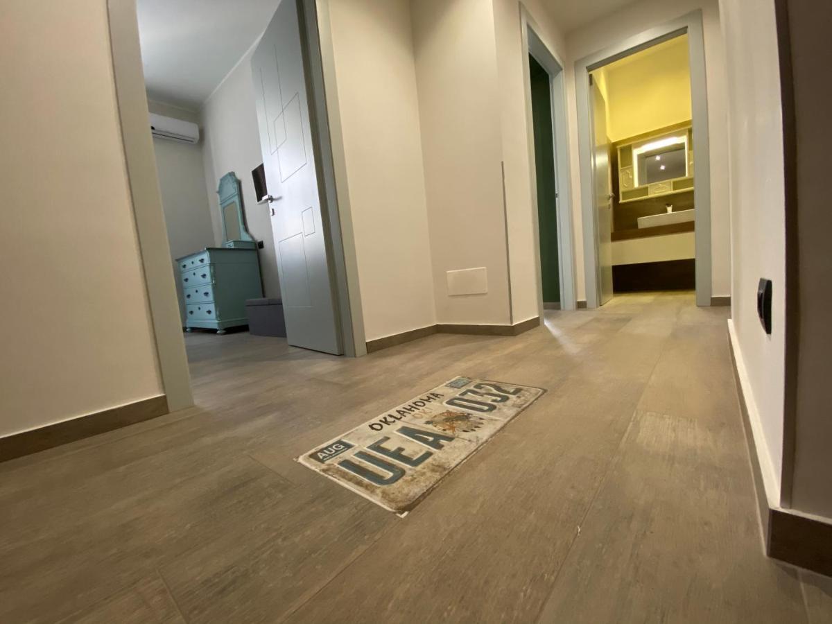 Ferienwohnung Mondo Vacanze Savona Exterior foto