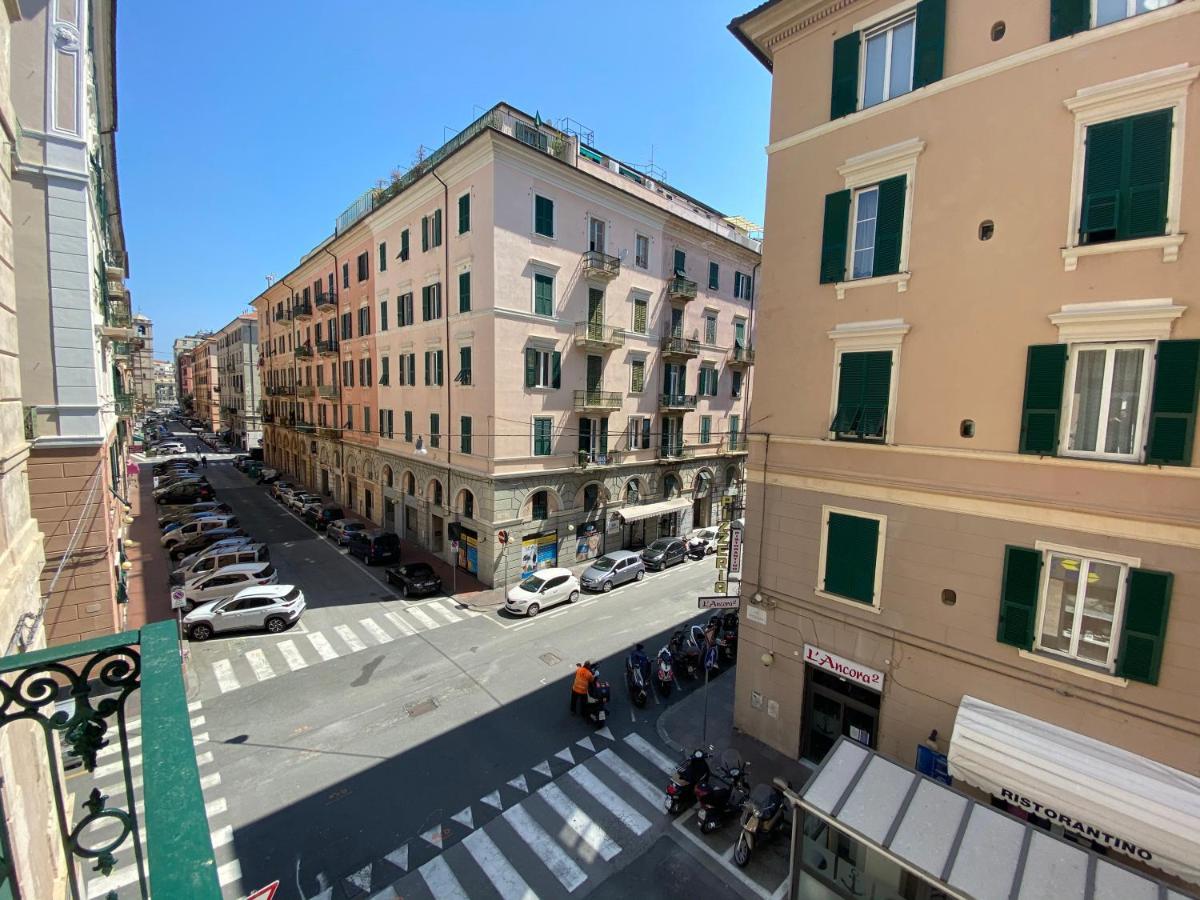 Ferienwohnung Mondo Vacanze Savona Exterior foto